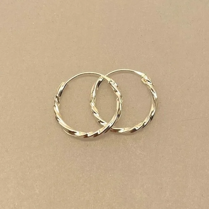 Creoler i Sølv Ø 18 mm Hoops Snoede - Billede 2