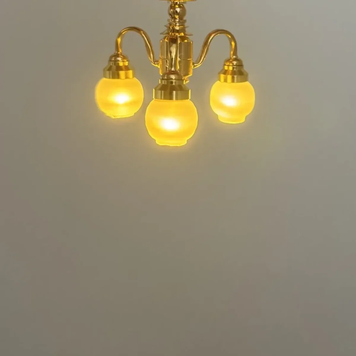 Miniature Loftslampe Trearmet Messing med Opalglas - Billede 3